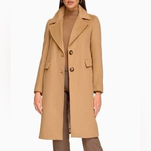 Calvin Klein Women's Two Button Medium
Length Camel Wool Blend Coat Size 6